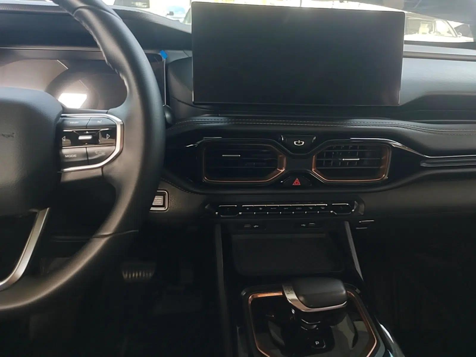 Geely Auto Haoyue 2022 1.8TD DCT Black Gold Limited Edition 7-Seater — миниатюра 20