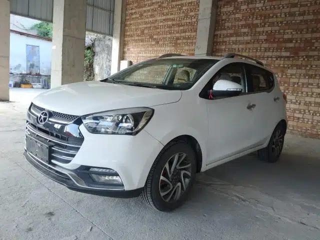 JAC Group Refine S2 2015 1.5L CVT Luxury Smart Version