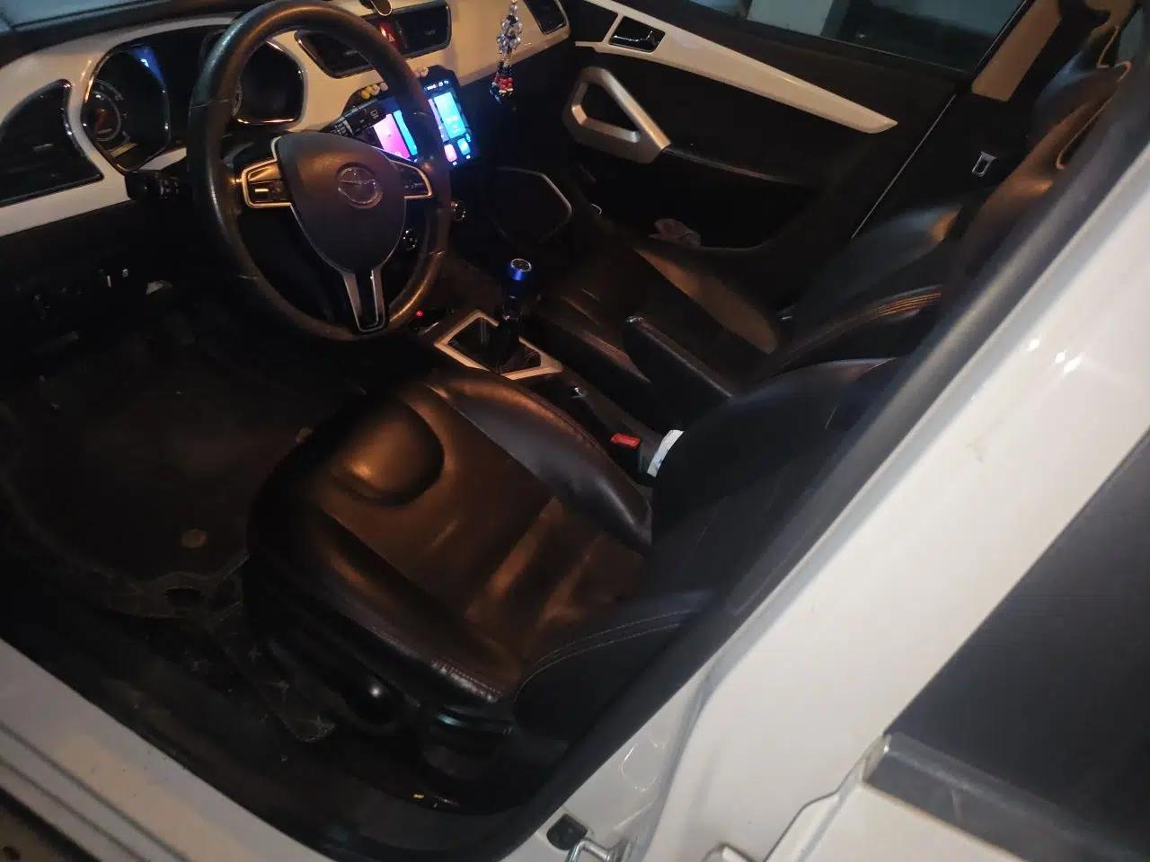 JAC Group Refine S2 2015 1.5L Manual Luxury Smart Model — миниатюра 15