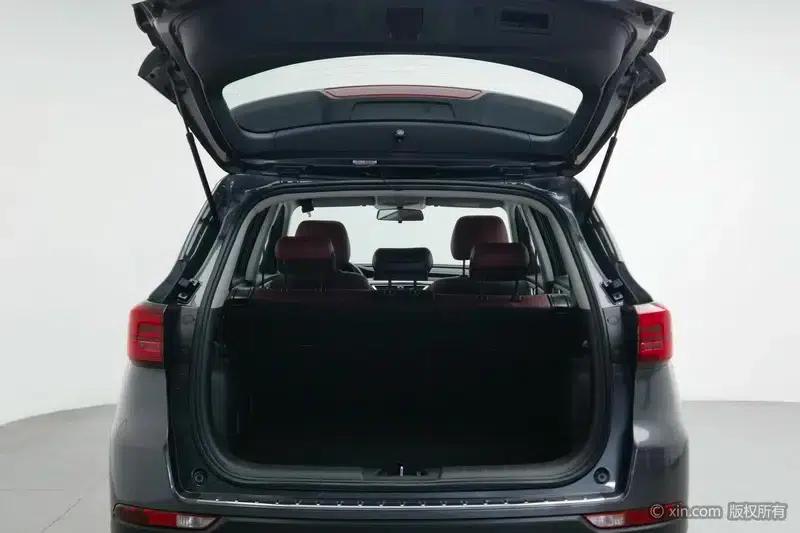 Changan CS75 2023 Enjoy Edition 1.5T DCT Luxury Model — миниатюра 23