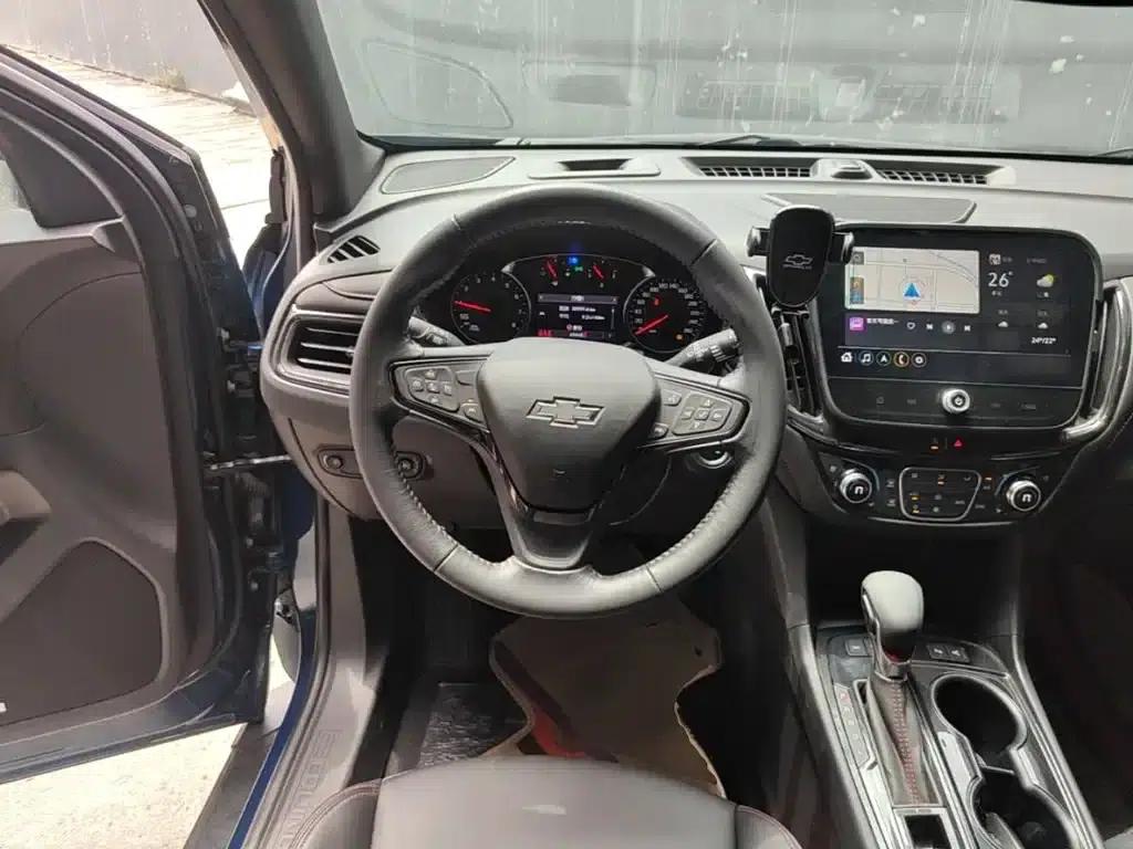 2022 Chevrolet Equinox Mild Hybrid 550T RS AWD Intelligent Defender Edition — миниатюра 7
