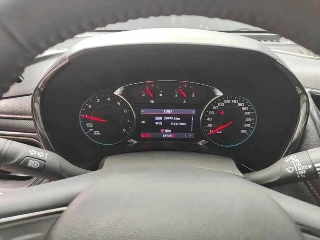 2022 Chevrolet Equinox Mild Hybrid 550T RS AWD Intelligent Defender Edition — миниатюра 8