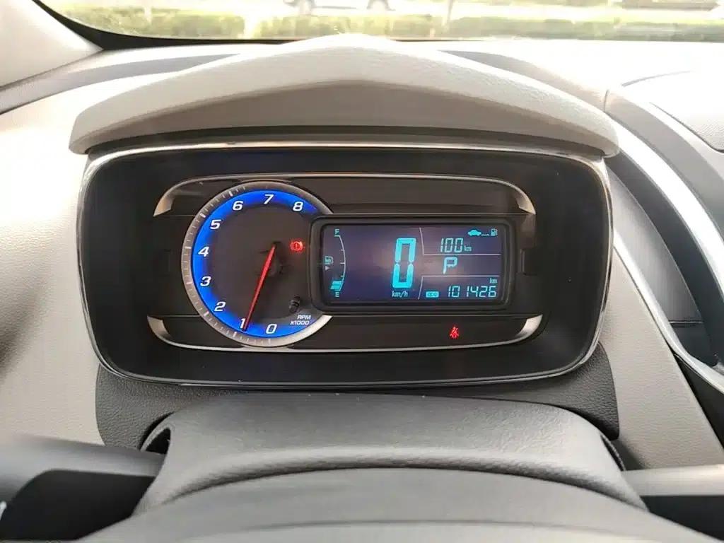 Chevrolet Trax 2014 1.4T Automatic 2WD Comfort Model — миниатюра 12