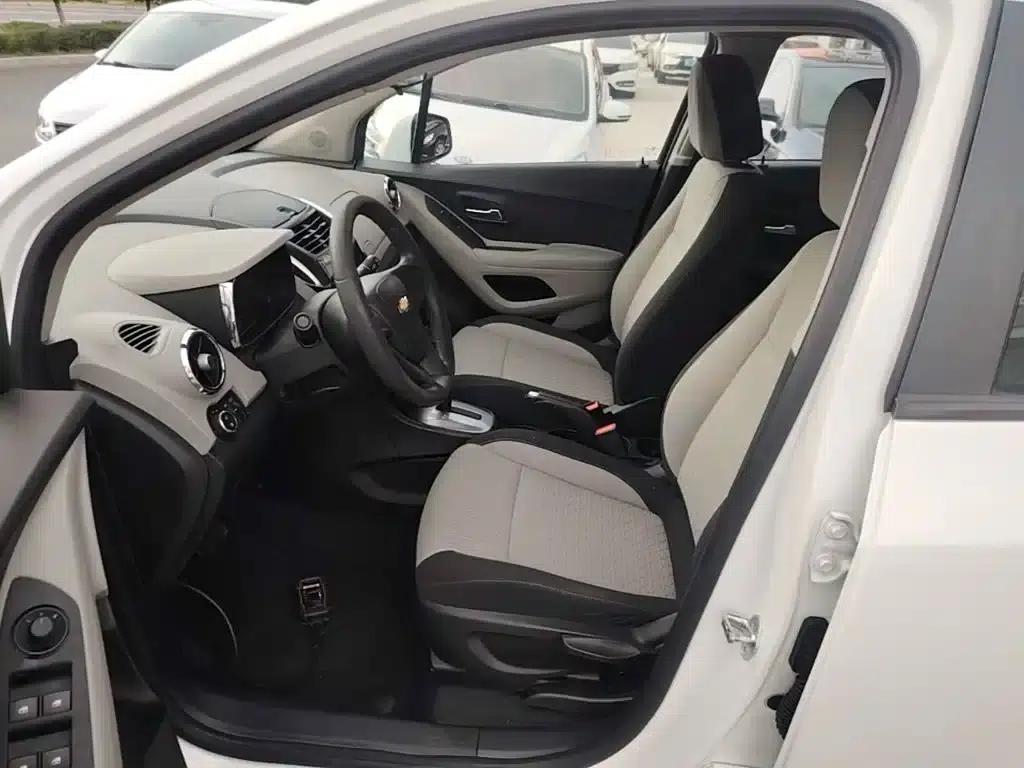 Chevrolet Trax 2014 1.4T Automatic 2WD Comfort Model — миниатюра 15