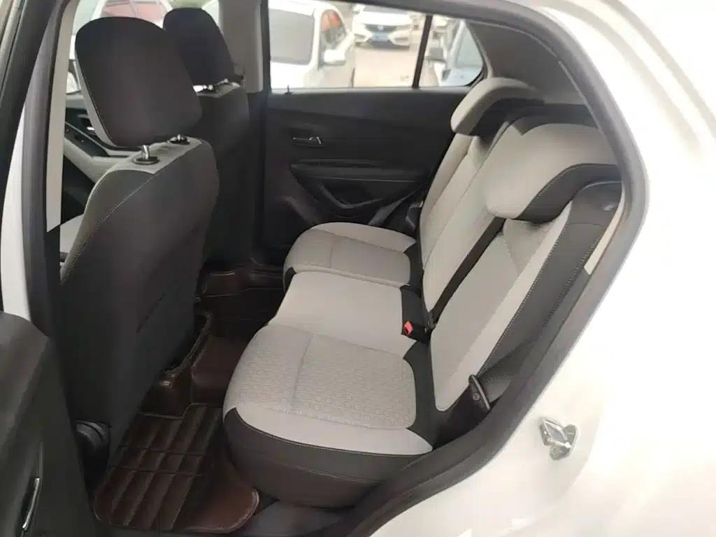 Chevrolet Trax 2014 1.4T Automatic 2WD Comfort Model — миниатюра 17