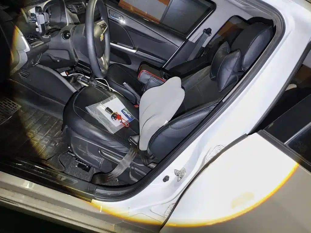 Chevrolet Aveo RV 2018 1.5L Automatic Smart Edition — миниатюра 8