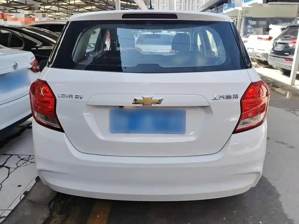 Chevrolet Aveo RV 2016 1.5L Automatic Comfortline Edition — миниатюра 6