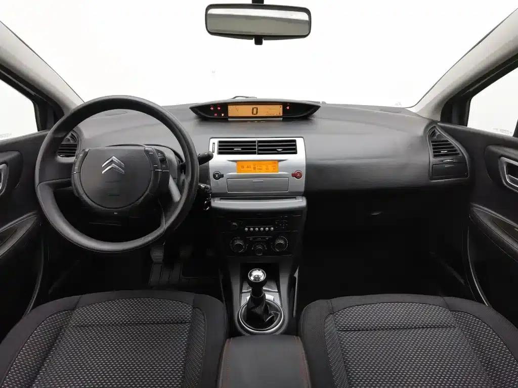 Citroën C4 2011 Sedan 1.6L Manual Fashion Edition — миниатюра 5