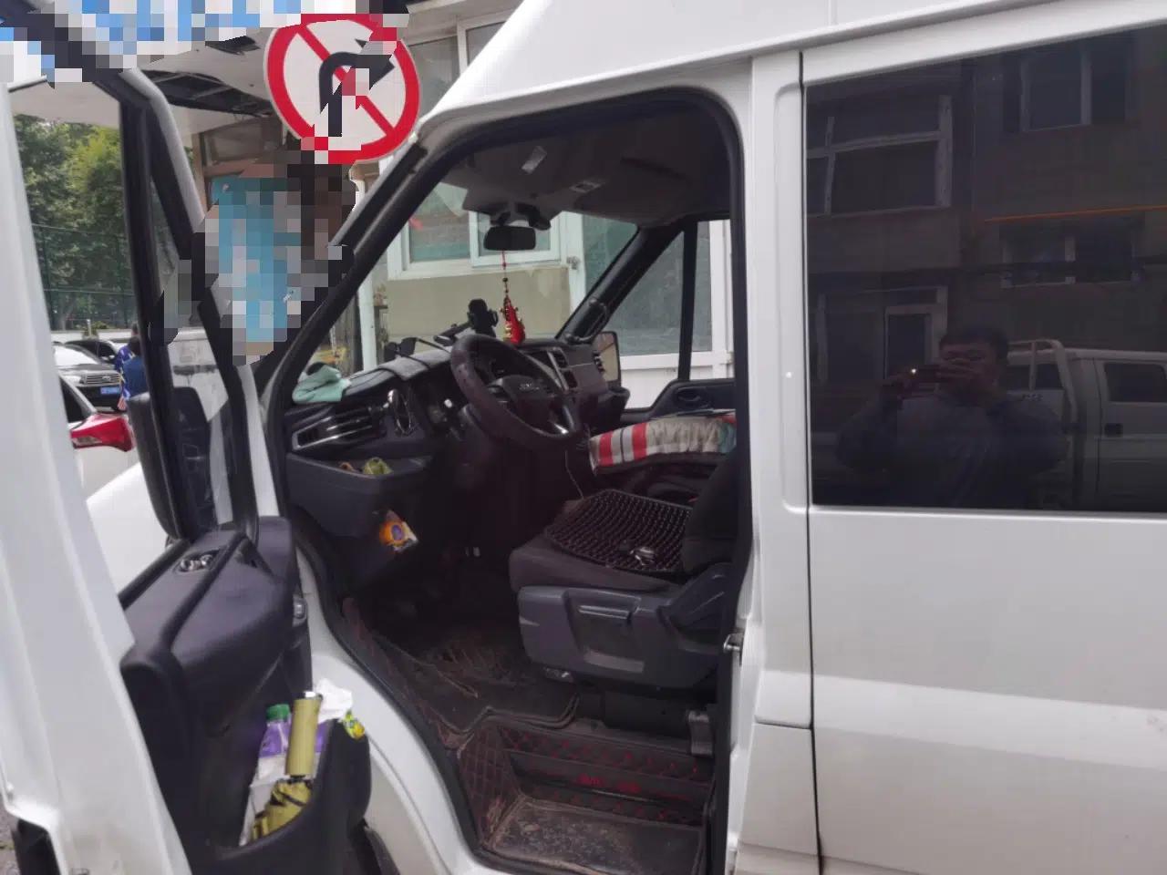 JMC Fushun JMC Fushun short-wheelbase medium-high-roof manual diesel 5-seater 2.0 — миниатюра 15