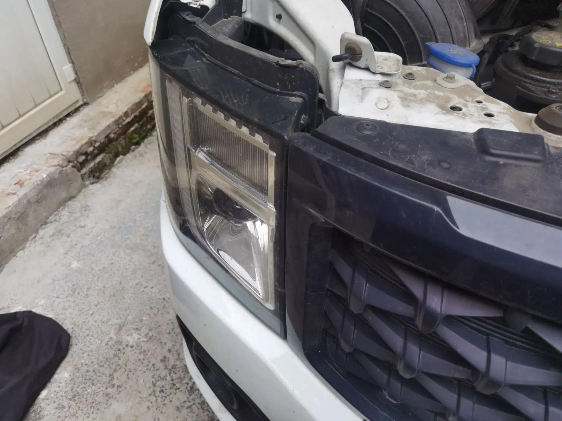 JMC Fushun JMC Fushun short-wheelbase medium-high-roof manual diesel 5-seater 2.0 — миниатюра 7