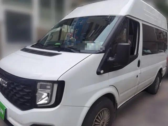 JMC Fushun JMC Fushun short-wheelbase medium-high-roof manual diesel 5-seater 2.0