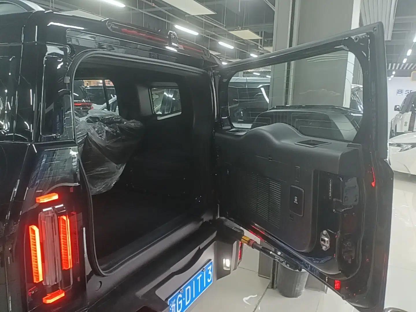 JETOUR Traveler 2026 Model 2.0TD XWD Cross-Country — миниатюра 22