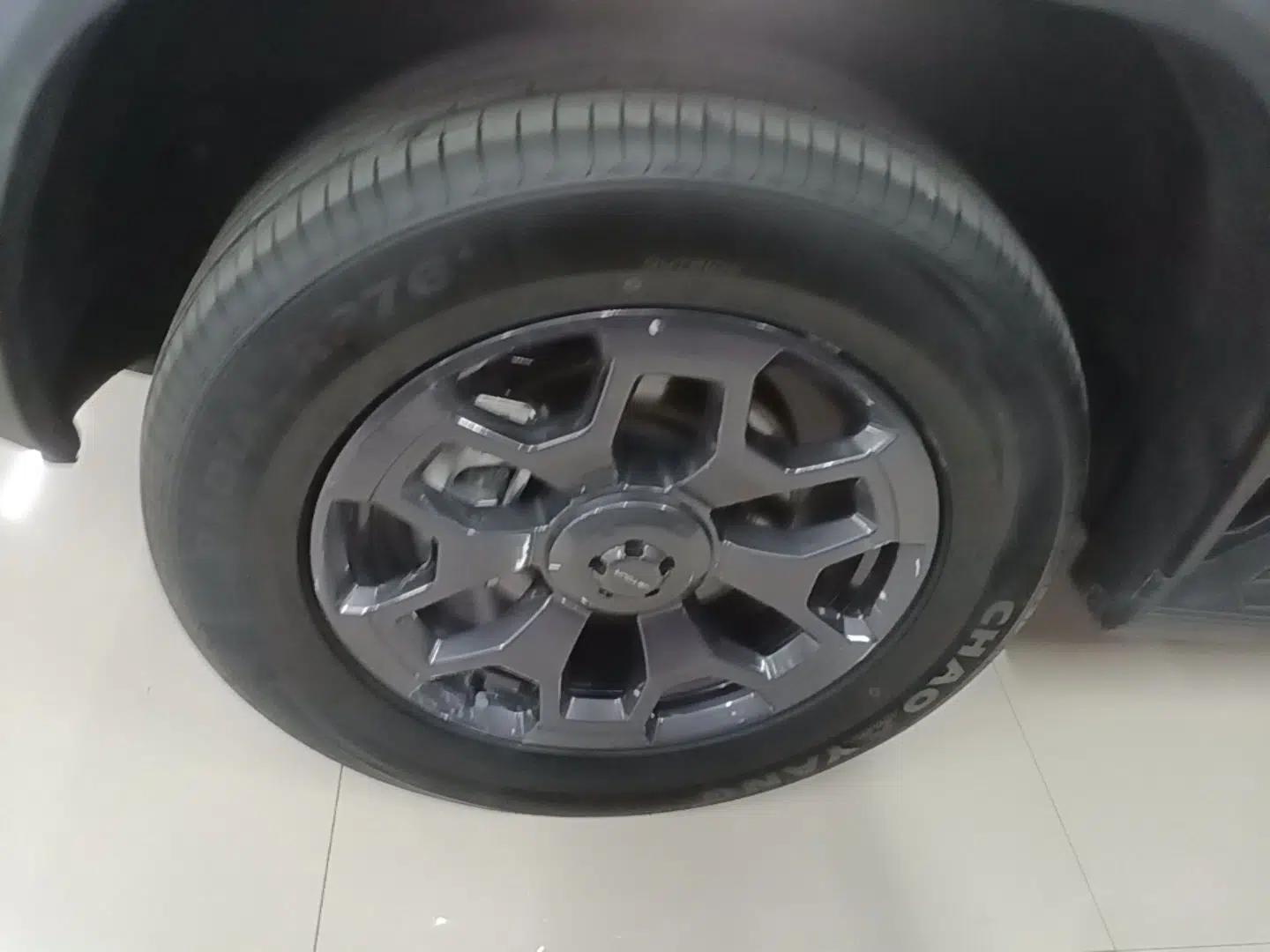 JETOUR Traveler 2026 Model 2.0TD XWD Cross-Country — миниатюра 10