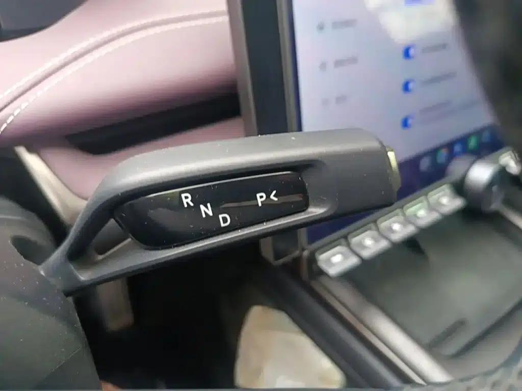 Xiaomi SU7 2024 All-Wheel Drive Long Range High-End Intelligent Driving Max Edition — миниатюра 7