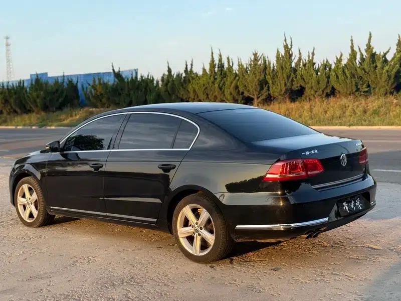 2016 Volkswagen Passat 1.8TSI Smart Comfort Edition — миниатюра 4