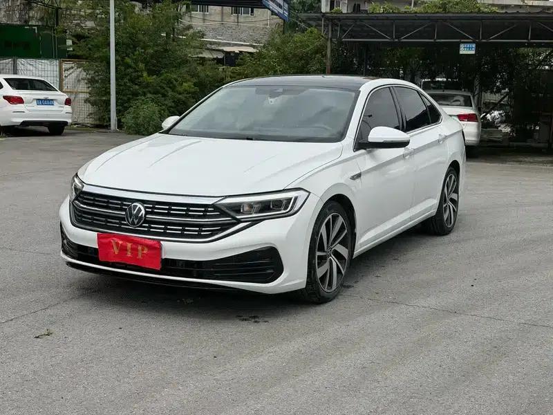 2023 Volkswagen Sagitar 300TSI DSG Super Edition — миниатюра 1