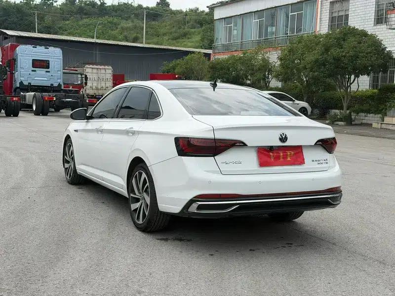 2023 Volkswagen Sagitar 300TSI DSG Super Edition — миниатюра 4