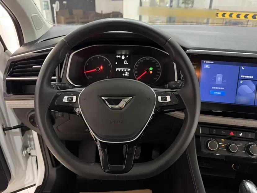 Jetta VS5 2023 280TSI Automatic Enjoyment Model — миниатюра 15