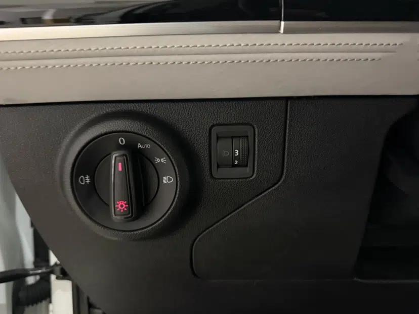 Jetta VS5 2023 280TSI Automatic Enjoyment Model — миниатюра 22