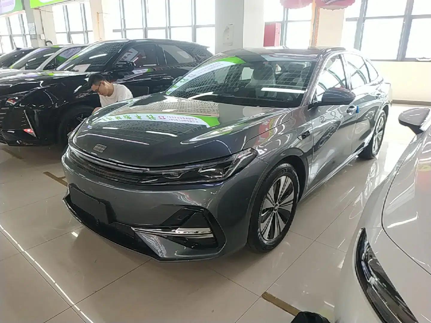 Geely Galaxy A7 2025 Model EM-i 150km Exploration+ Edition — миниатюра 1