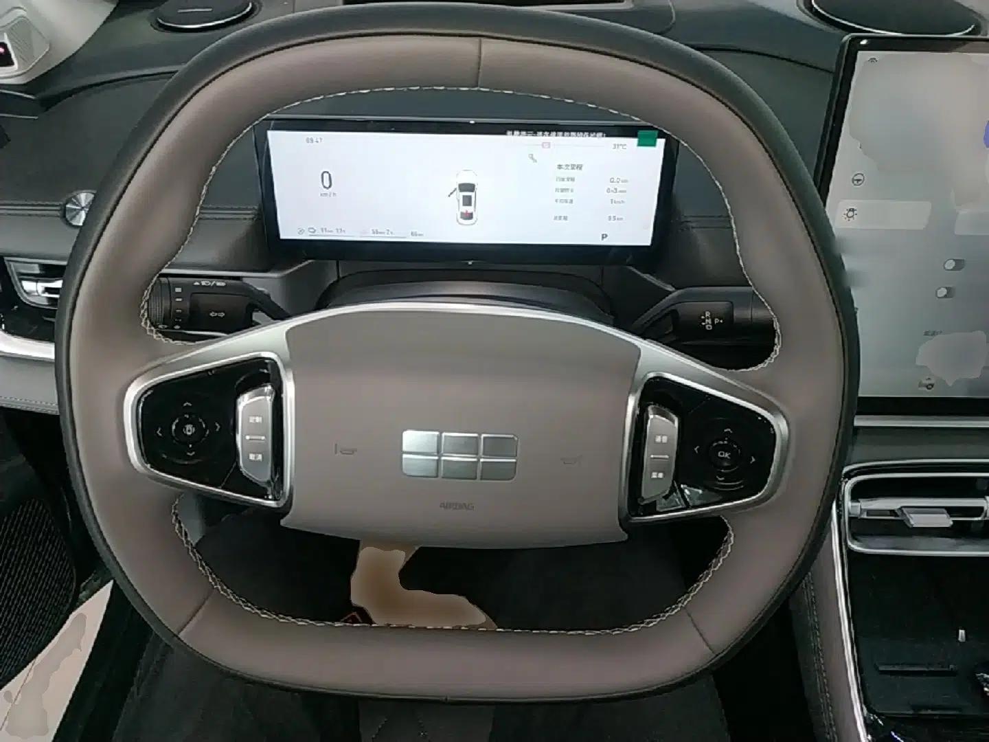 Geely Galaxy A7 2025 Model EM-i 150km Exploration+ Edition — миниатюра 13