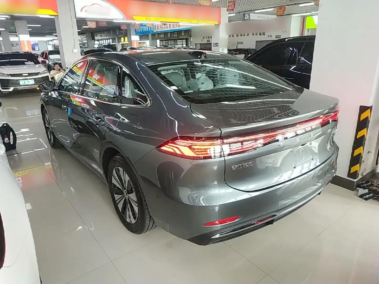 Geely Galaxy A7 2025 Model EM-i 150km Exploration+ Edition — миниатюра 4