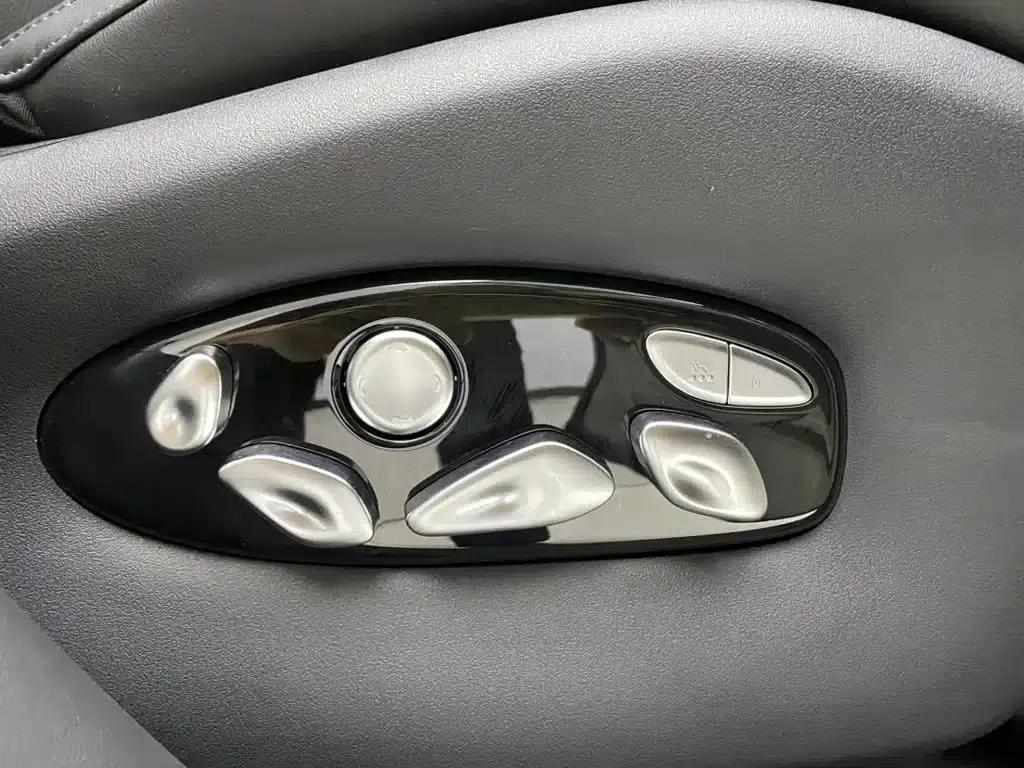 2024 Smart LS7 90kWh Max Elite Rear-Wheel Drive Edition — миниатюра 25