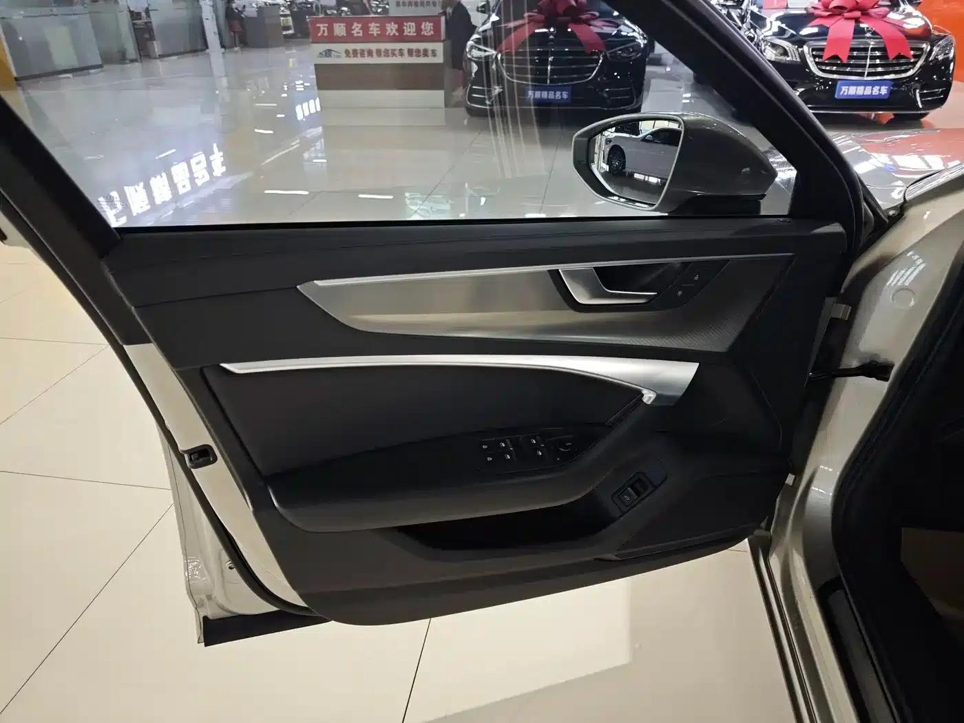 Audi A6L 2019 45 TFSI Premium Elegance Edition — миниатюра 4