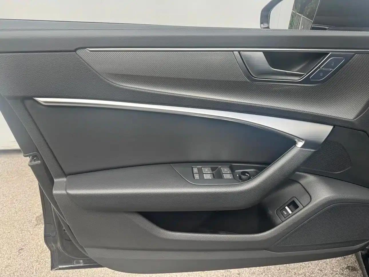 Audi A6L 2023 Facelift 45 TFSI Dynamic Edition — миниатюра 10
