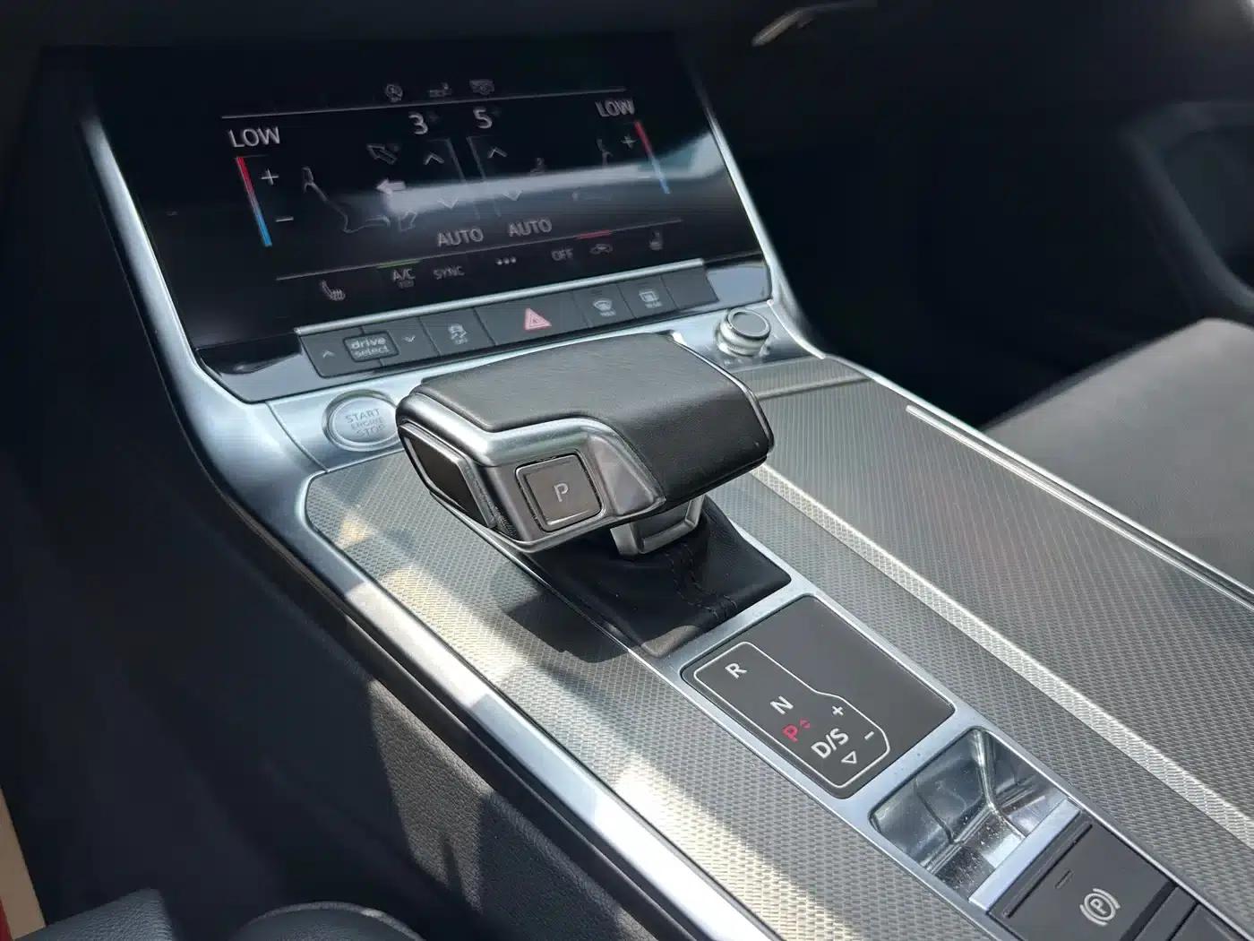 Audi A6L 2019 45 TFSI quattro Premium Elegance — миниатюра 12