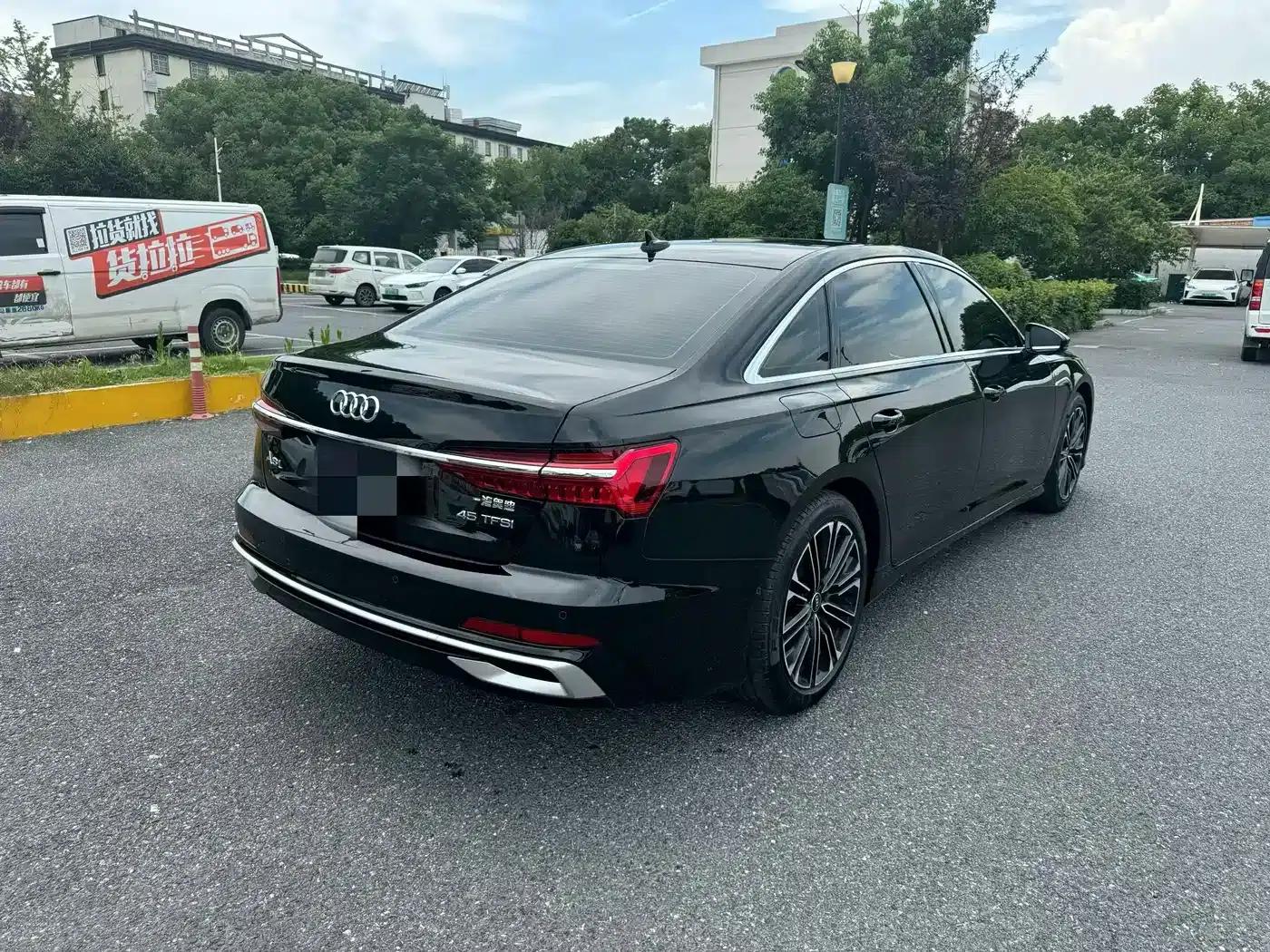 Audi A6L 2024 45 TFSI Premium Dynamic Edition — миниатюра 9