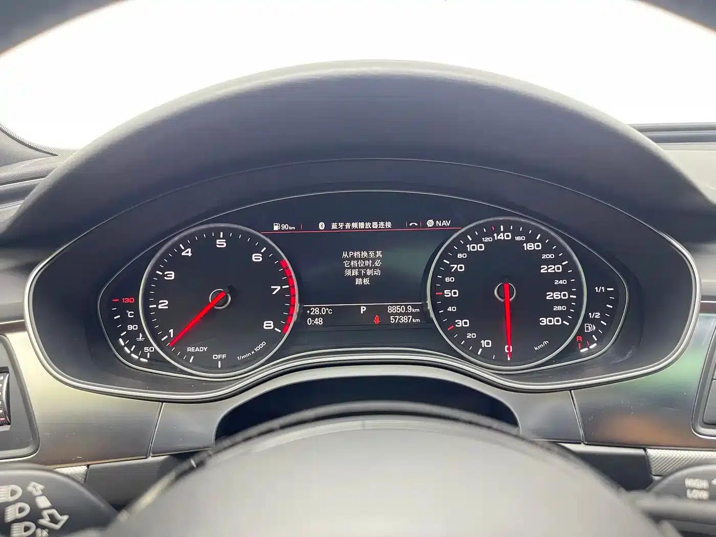 Audi A6L 2018 30th Anniversary Edition 45 TFSI quattro Sport — миниатюра 14
