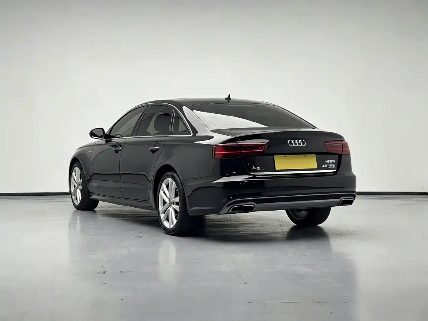 Audi A6L 2018 30th Anniversary Edition 45 TFSI quattro Sport — миниатюра 5