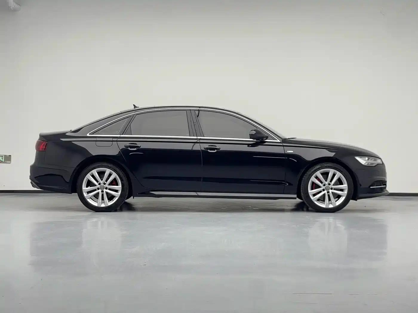 Audi A6L 2018 30th Anniversary Edition 45 TFSI quattro Sport — миниатюра 8