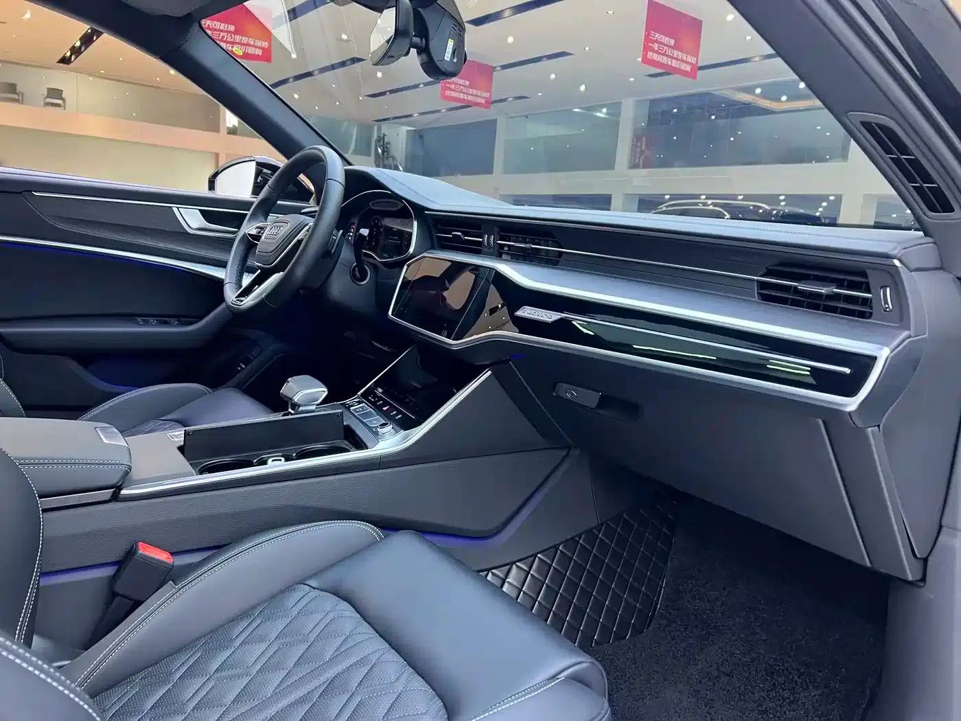 Audi A6L 2025 Facelift 45 TFSI Dynamic Edition — миниатюра 5