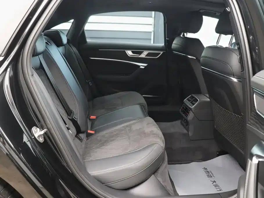 Audi A6L 2024 55 TFSI quattro Premium Dynamic Edition — миниатюра 24