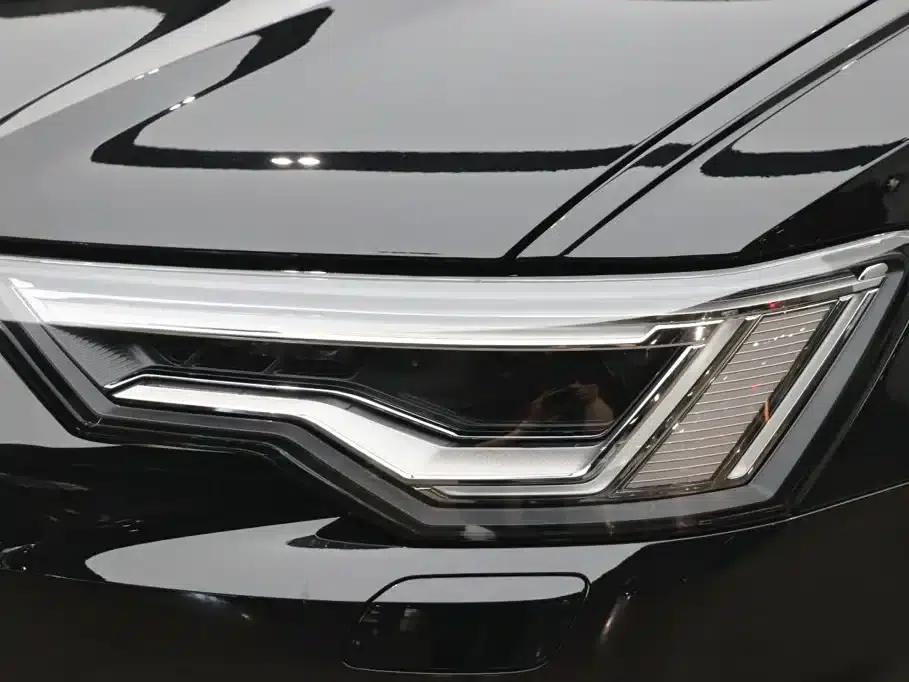 Audi A6L 2024 55 TFSI quattro Premium Dynamic Edition — миниатюра 25