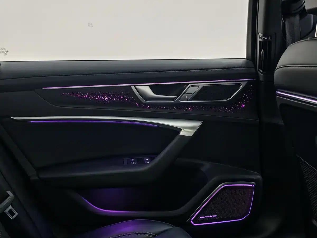 Audi A6L 2025 45 TFSI Premium Dynamic Edition — миниатюра 15