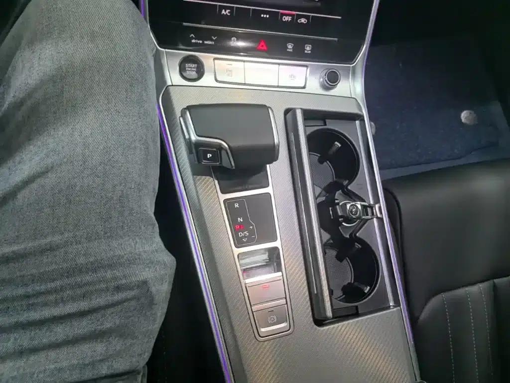 Audi A6L 2023 40 TFSI Luxury Elegance — миниатюра 14
