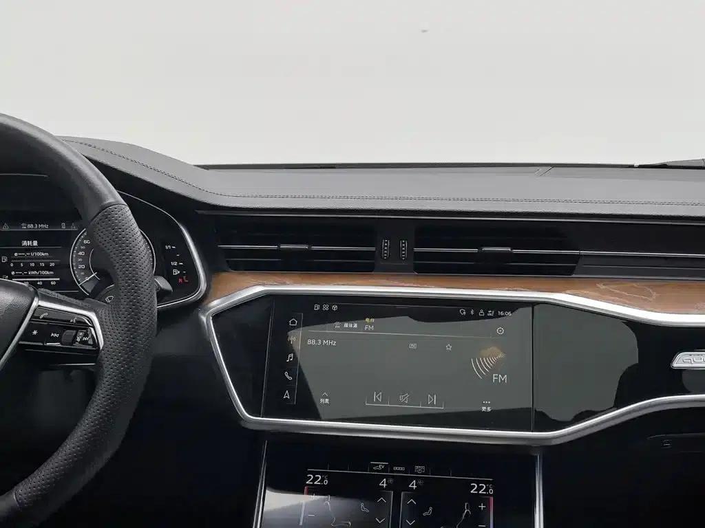 Audi A6L PHEV 2020 55 TFSI e quattro — миниатюра 12