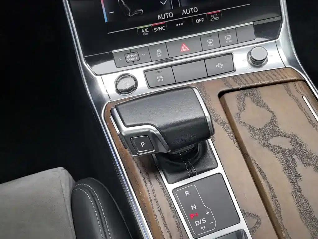 Audi A6L PHEV 2020 55 TFSI e quattro — миниатюра 13
