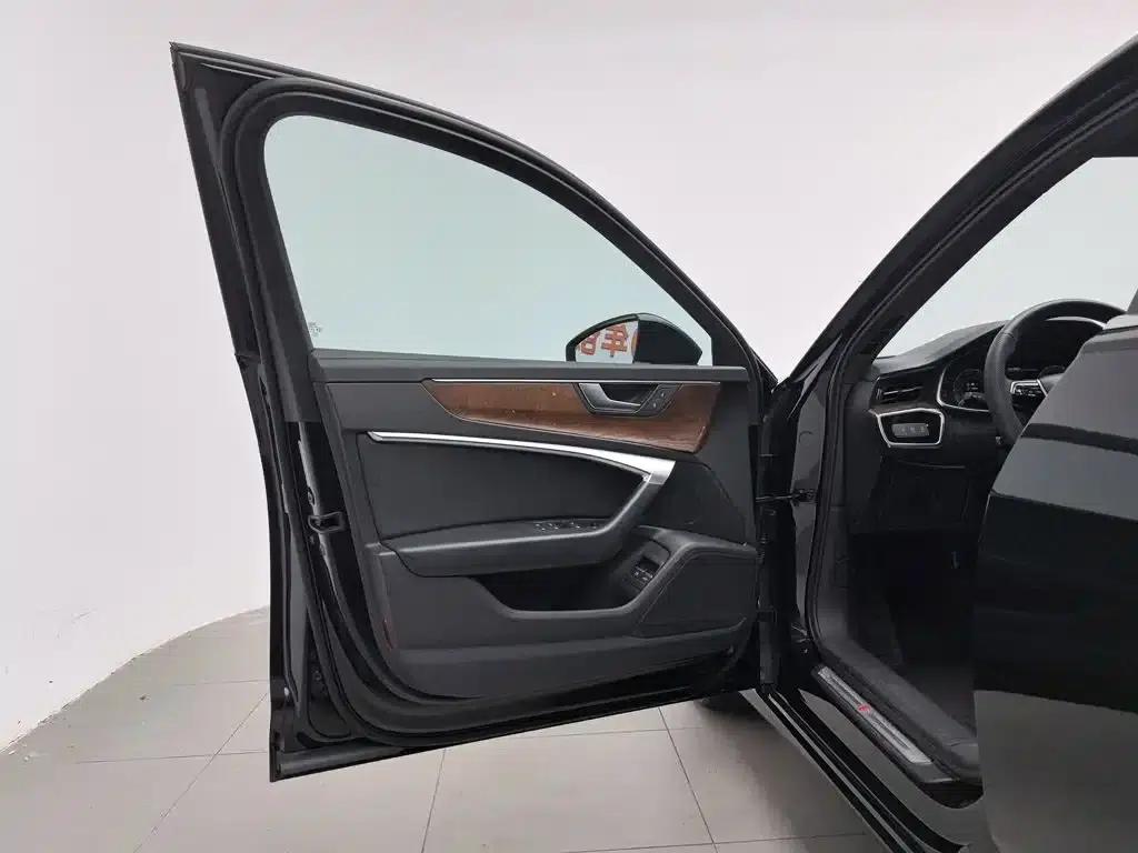 Audi A6L PHEV 2020 55 TFSI e quattro — миниатюра 8