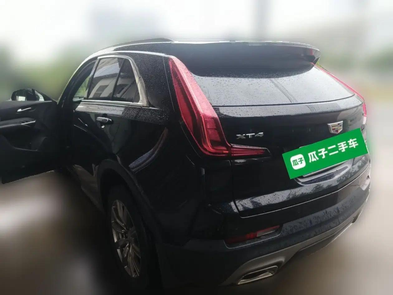 Cadillac XT4 2020 28T Two-Wheel-Drive Leading Version — миниатюра 4