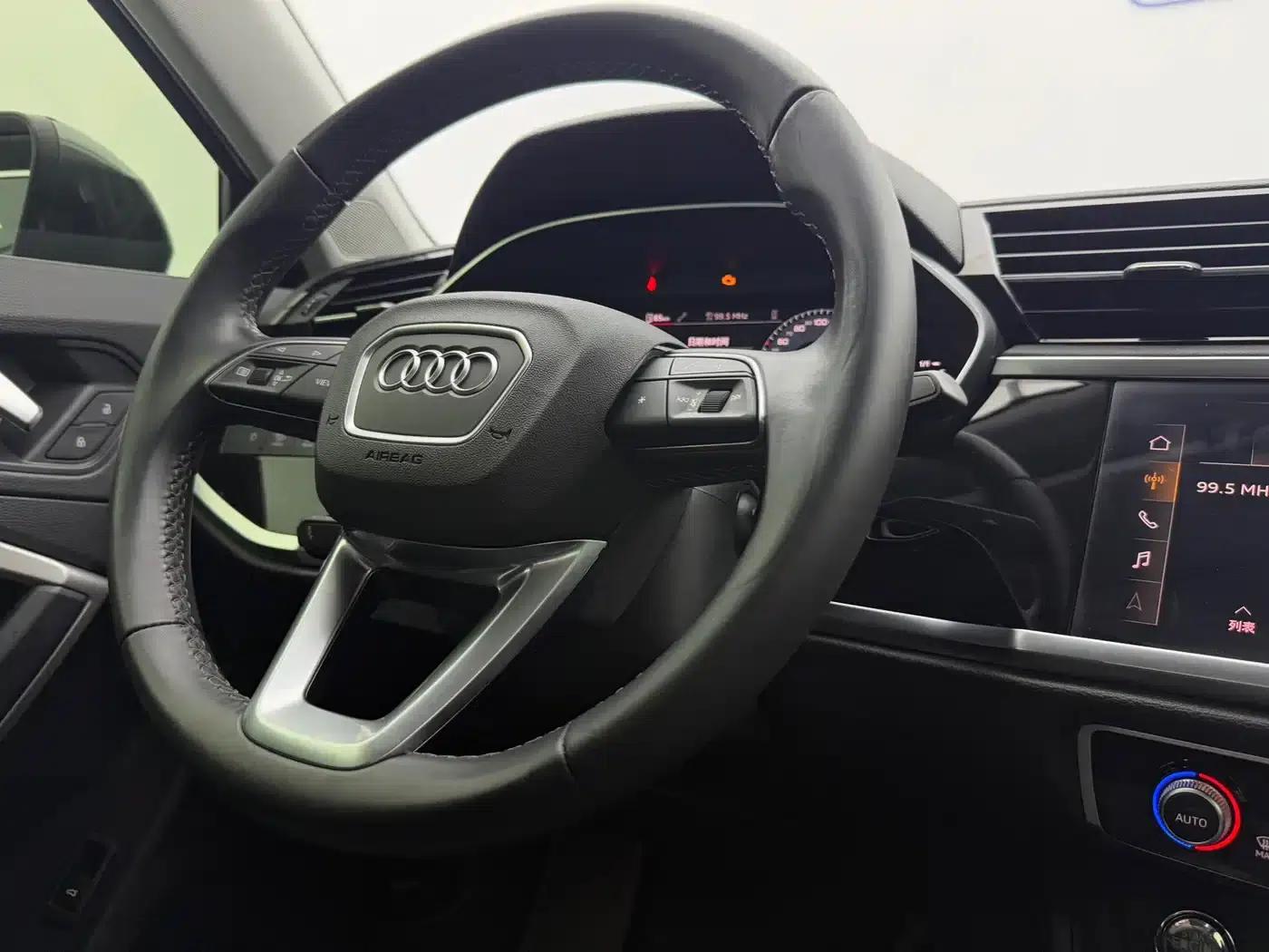 Audi Q3 2022 35 TFSI Progressive Dynamic — миниатюра 13