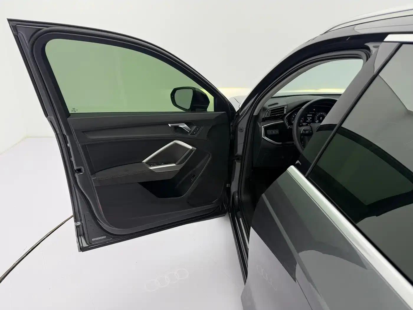 Audi Q3 2022 35 TFSI Progressive Dynamic — миниатюра 23