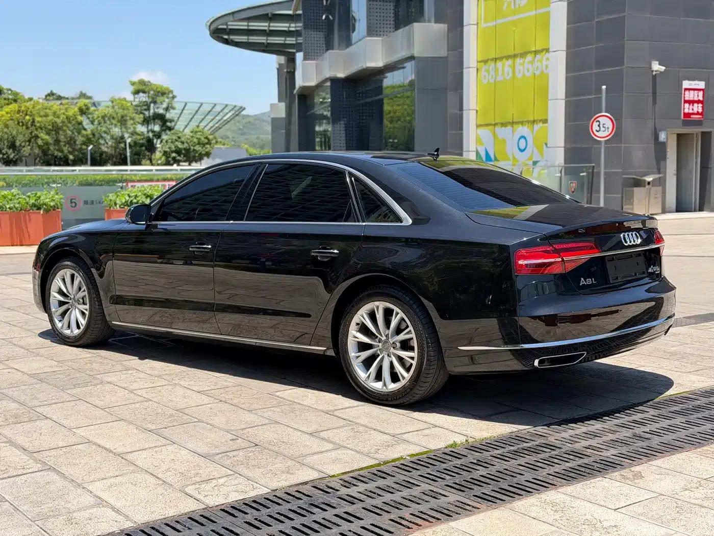 2014 Audi A8 A8L 45 TFSI quattro Luxury — миниатюра 18