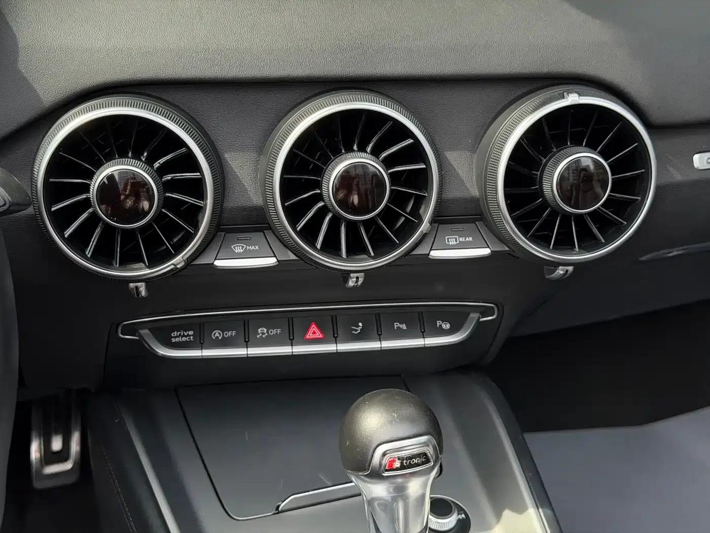 2015 Audi TT Roadster 45 TFSI quattro — миниатюра 8