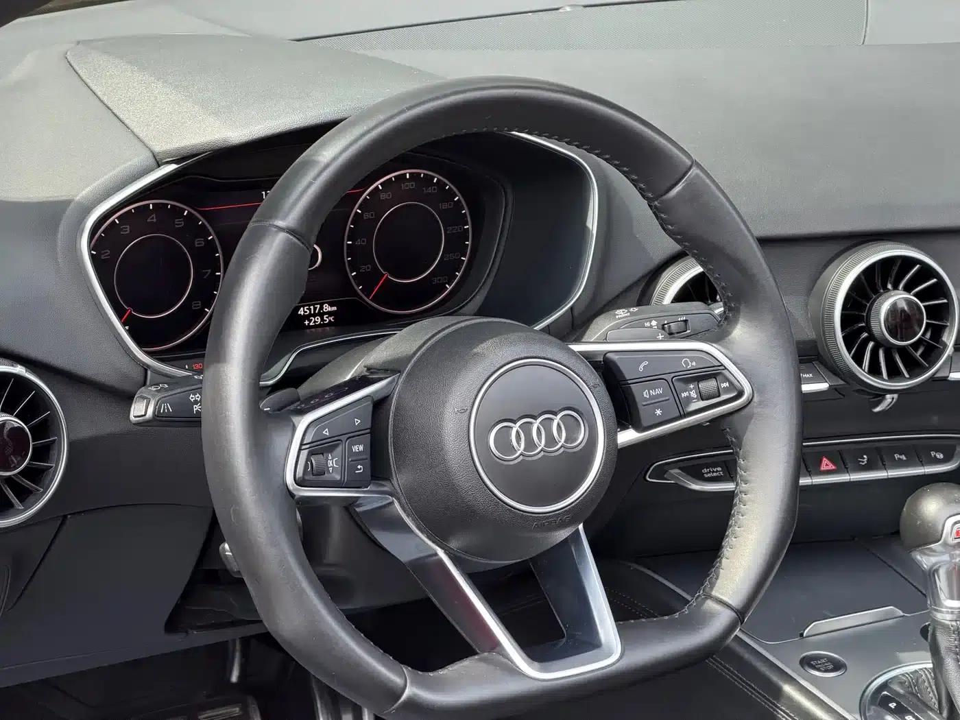 2015 Audi TT Roadster 45 TFSI quattro — миниатюра 9