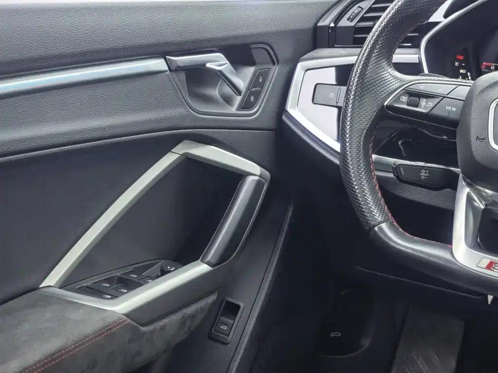 Audi Q3 Sportback 2022 40 TFSI RS Package (Sports Edition) — миниатюра 20
