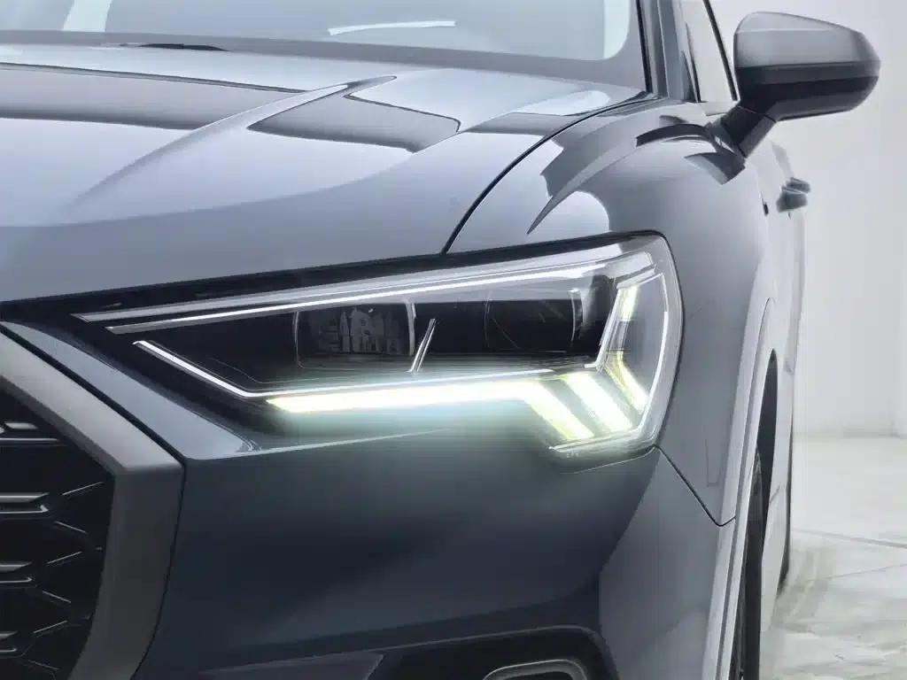 Audi Q3 Sportback 2022 40 TFSI RS Package (Sports Edition) — миниатюра 25